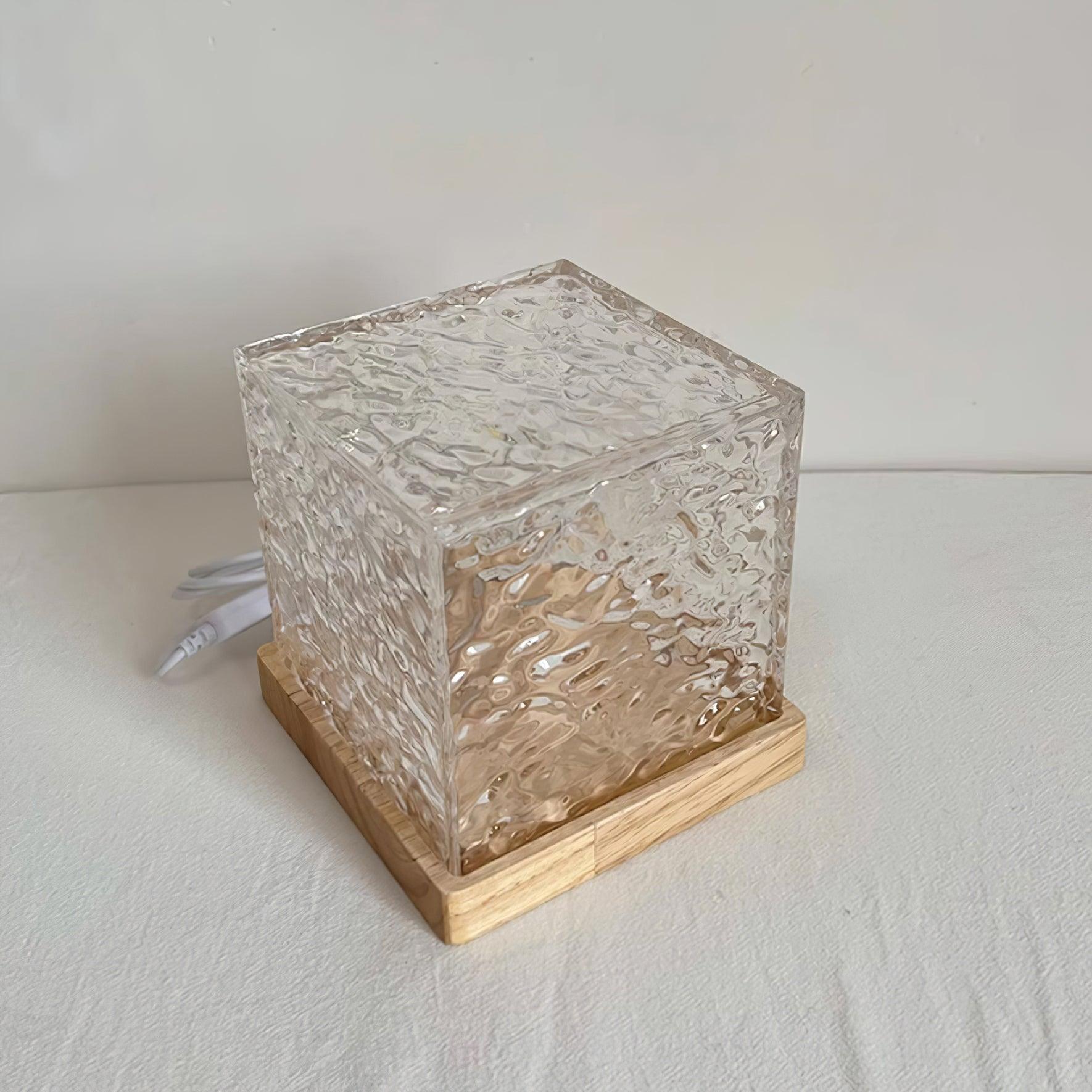16-Color Luminous Ripple Crystal Lamp